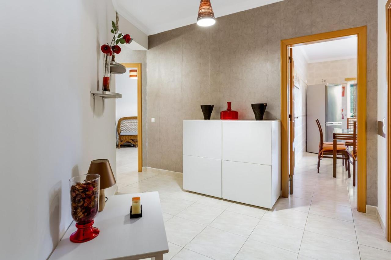 Spacious 2 Bdr Apartment W/ Patio By Lovelystay Armação de Pêra Dış mekan fotoğraf