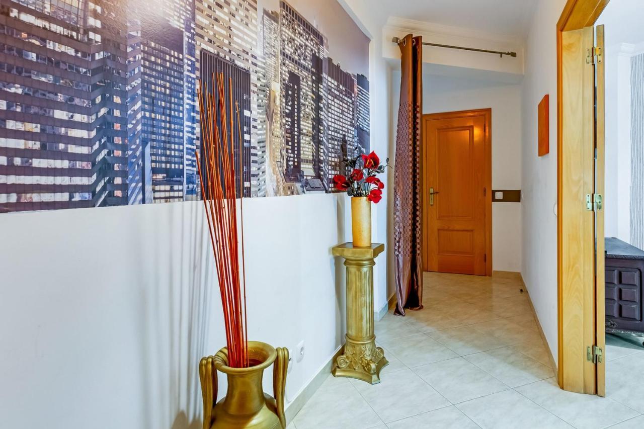 Spacious 2 Bdr Apartment W/ Patio By Lovelystay Armação de Pêra Dış mekan fotoğraf